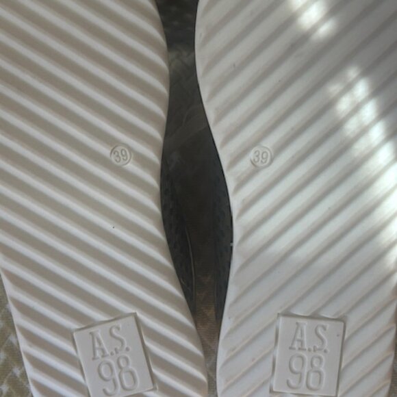 Free People AS98 Lucky Strike Metallic Gold Cushioned Leather Sneakers NEW 8.5 - Picture 9 of 16